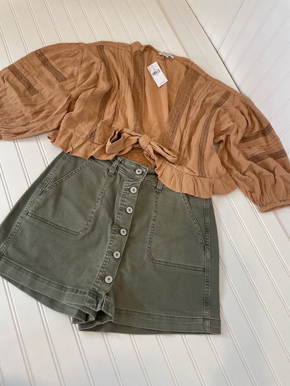 NWT American Eagle Tie Front Cropped Top & Green Denim Skort Bundle Size M 8